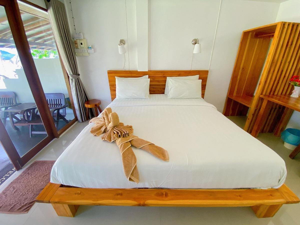 Andaman Beach Resort Lipe Ngoại thất bức ảnh